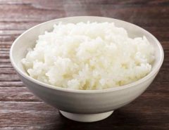How many calories in a cup of rice