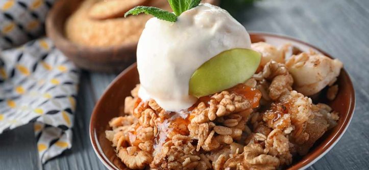 How to Make a Delicious Apple Crisp Dessert