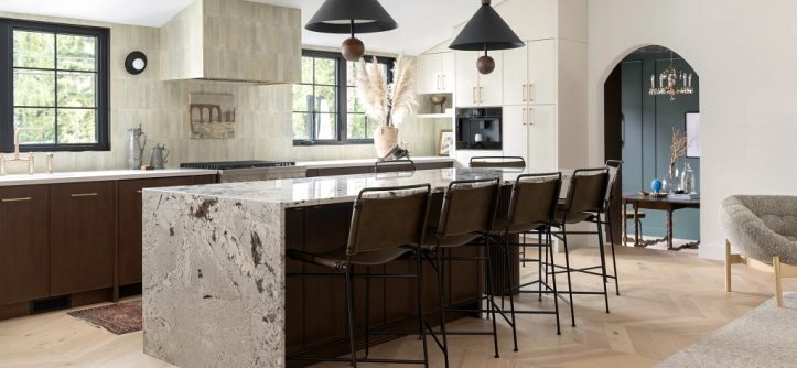 What kitchen arrangement is most popular in modern design