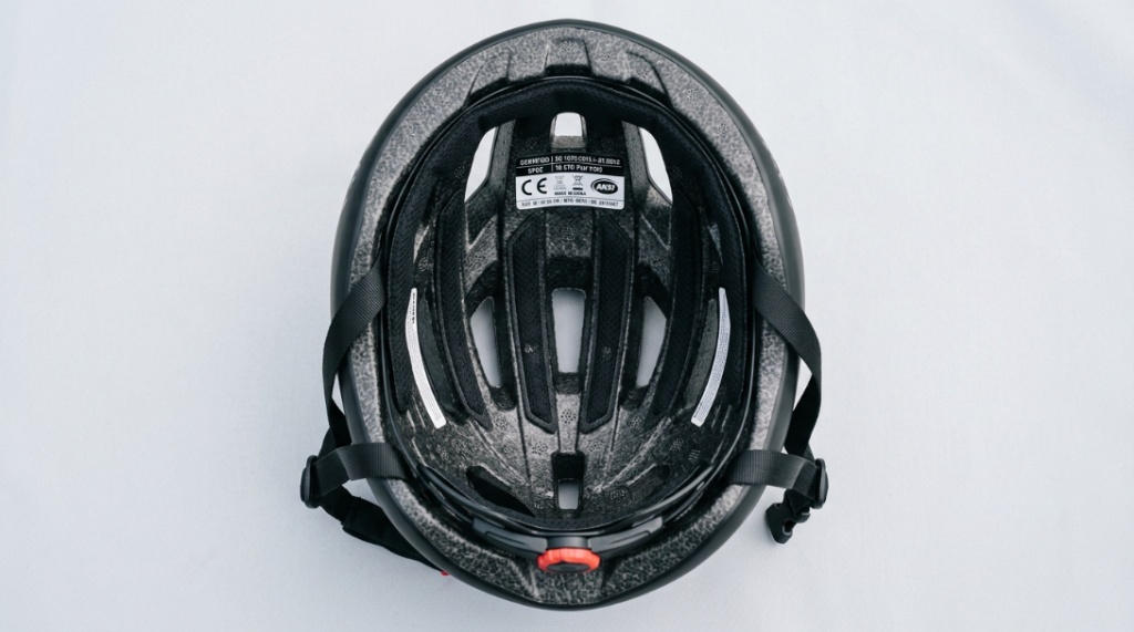 Inside view of a cycling helmet showing the EPS foam safety liner.